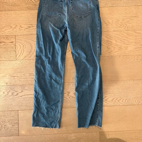Hollister Ultra High-Rise Ripped Medium Wash Dad Jeans - Picture 6 of 6